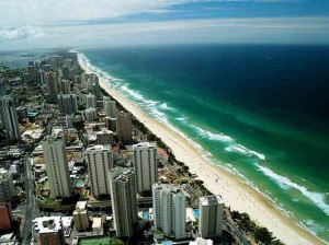 gold-coast-tourist-town