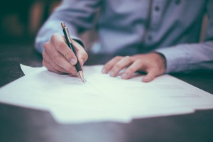 writing-1149962_1920 (1)