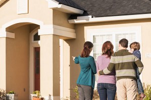 Negotiations3 Familly Buy House